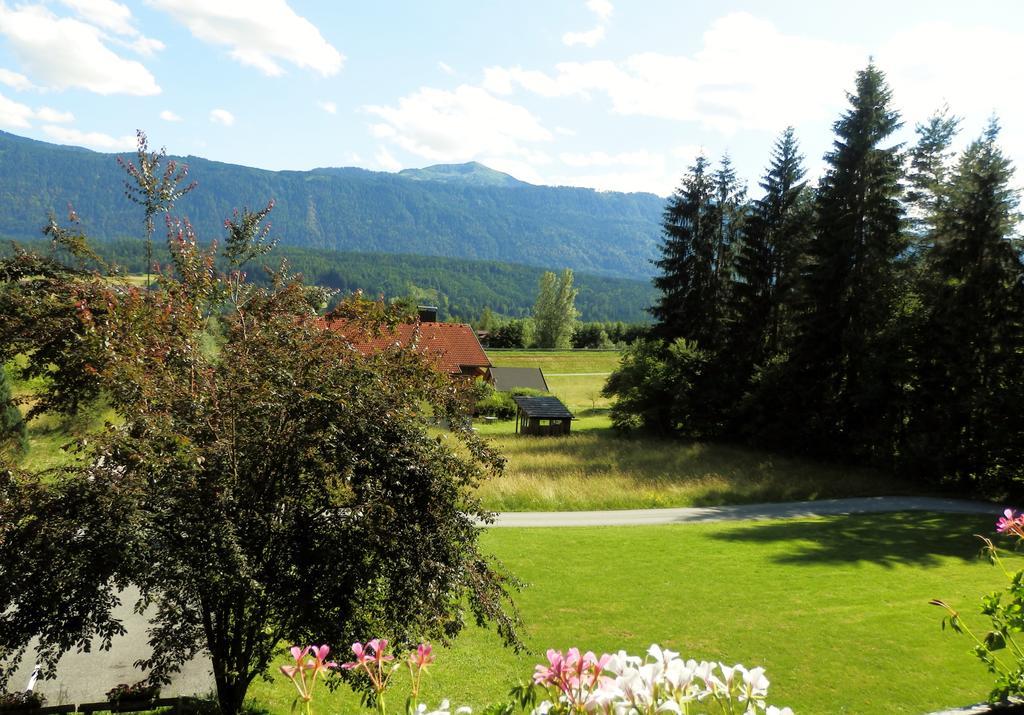 Ferienhaus Bella Vista Presseggersee Exteriör bild